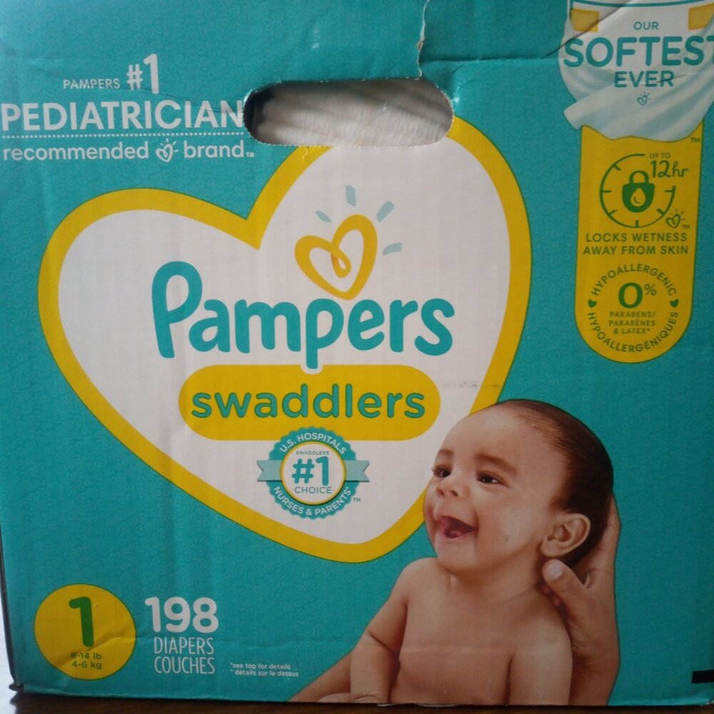 Pampers Swaddlers New sealed box 198 count